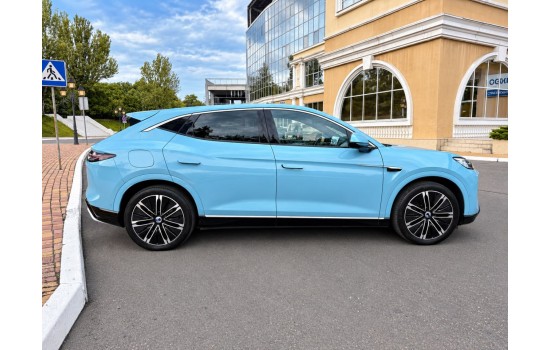 Denza N7 EV, пробіг 15 тисяч км